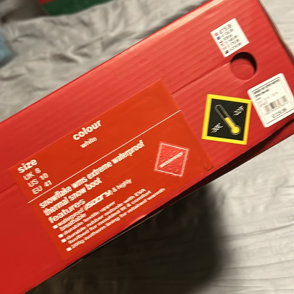 NWT Mountain Warehouse Snowflake Extreme Waterproof Thermal Snow Boot size 10 - Picture 9 of 9